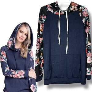 33. 12 Pm by Mon Ami Floral Sleeve Hoodie